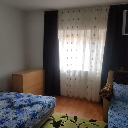 Casa Ale مانغاليا